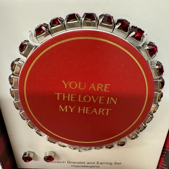 “YOU ARE THE LOVE IN MY HEART” Stretch Bracelet and Earring Set Hypoallergenic - Picture 4 of 10